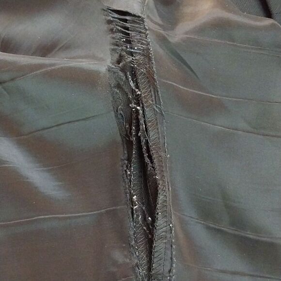 2 Pairs Talbotts Pants...SIZE 12P...EUC..."as is"... - Picture 8 of 9